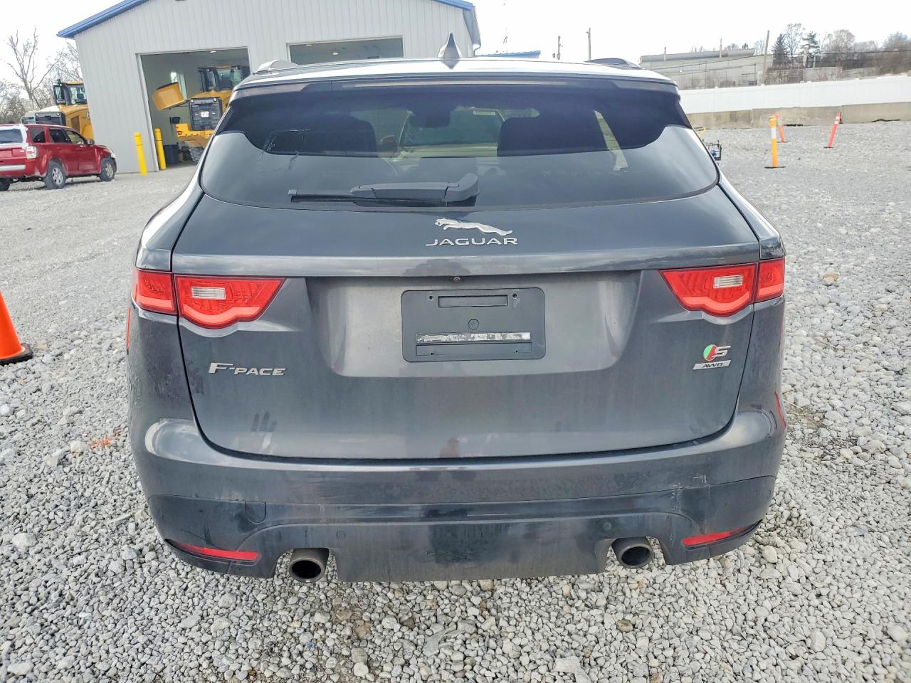 Jaguar F-PACE S