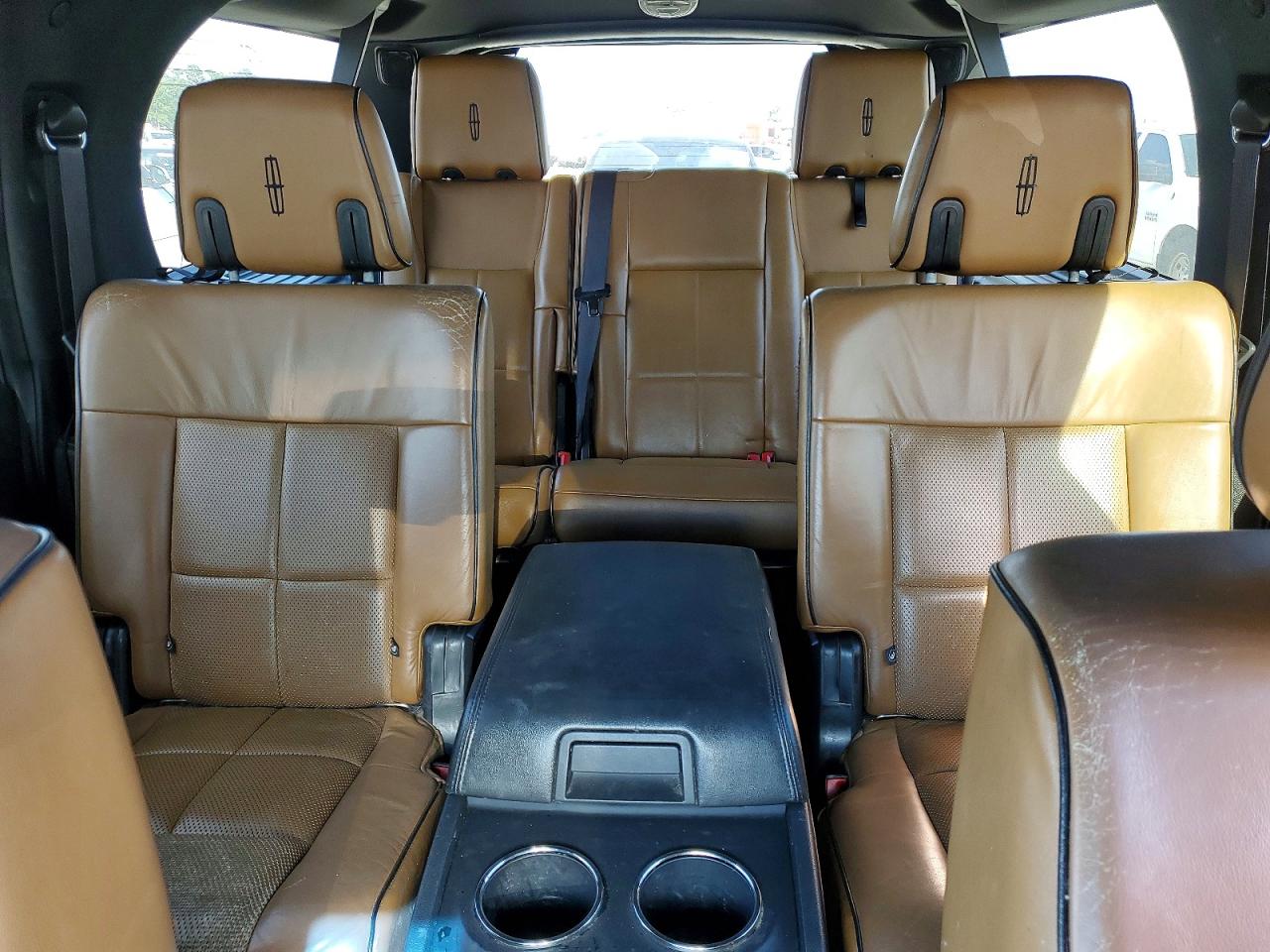 Lincoln Navigator L