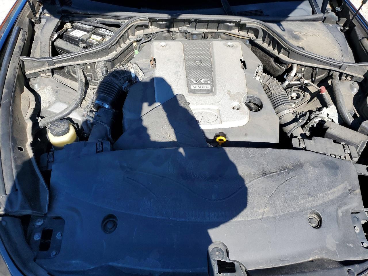 INFINITI M37 X