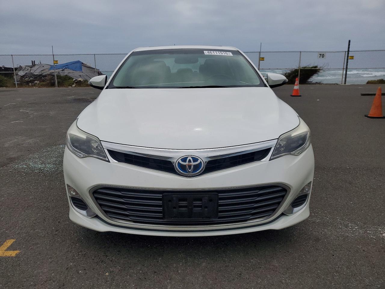 Toyota Avalon Xle Premium