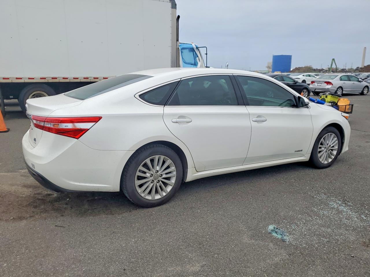Toyota Avalon Xle Premium