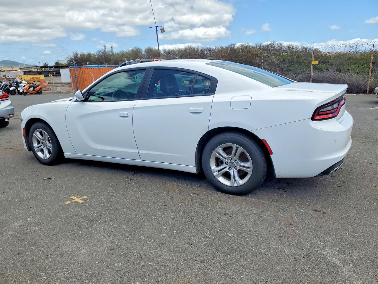 Dodge Charger Sxt