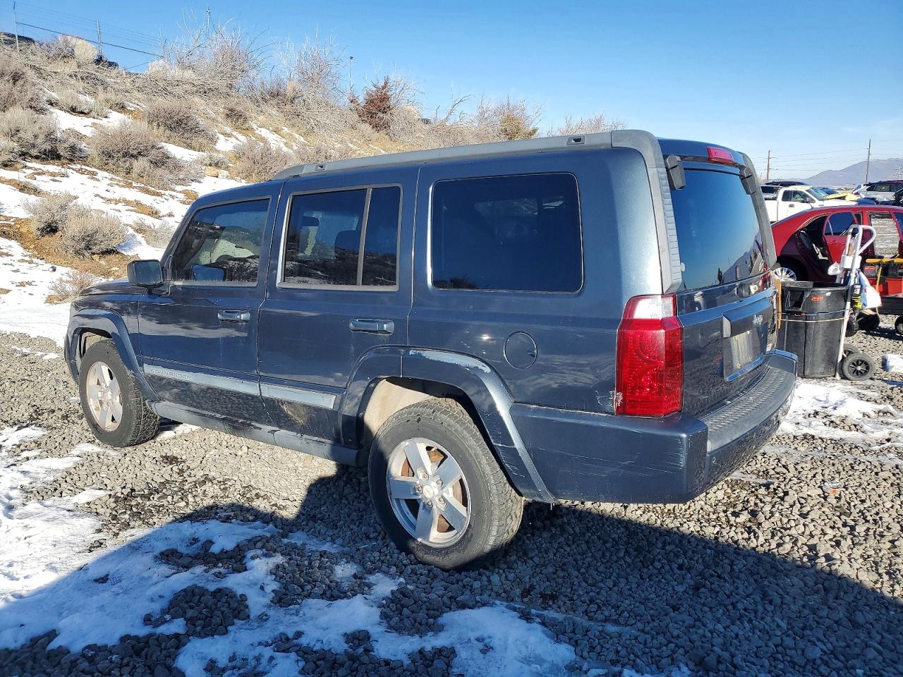 Jeep Commander Sport
