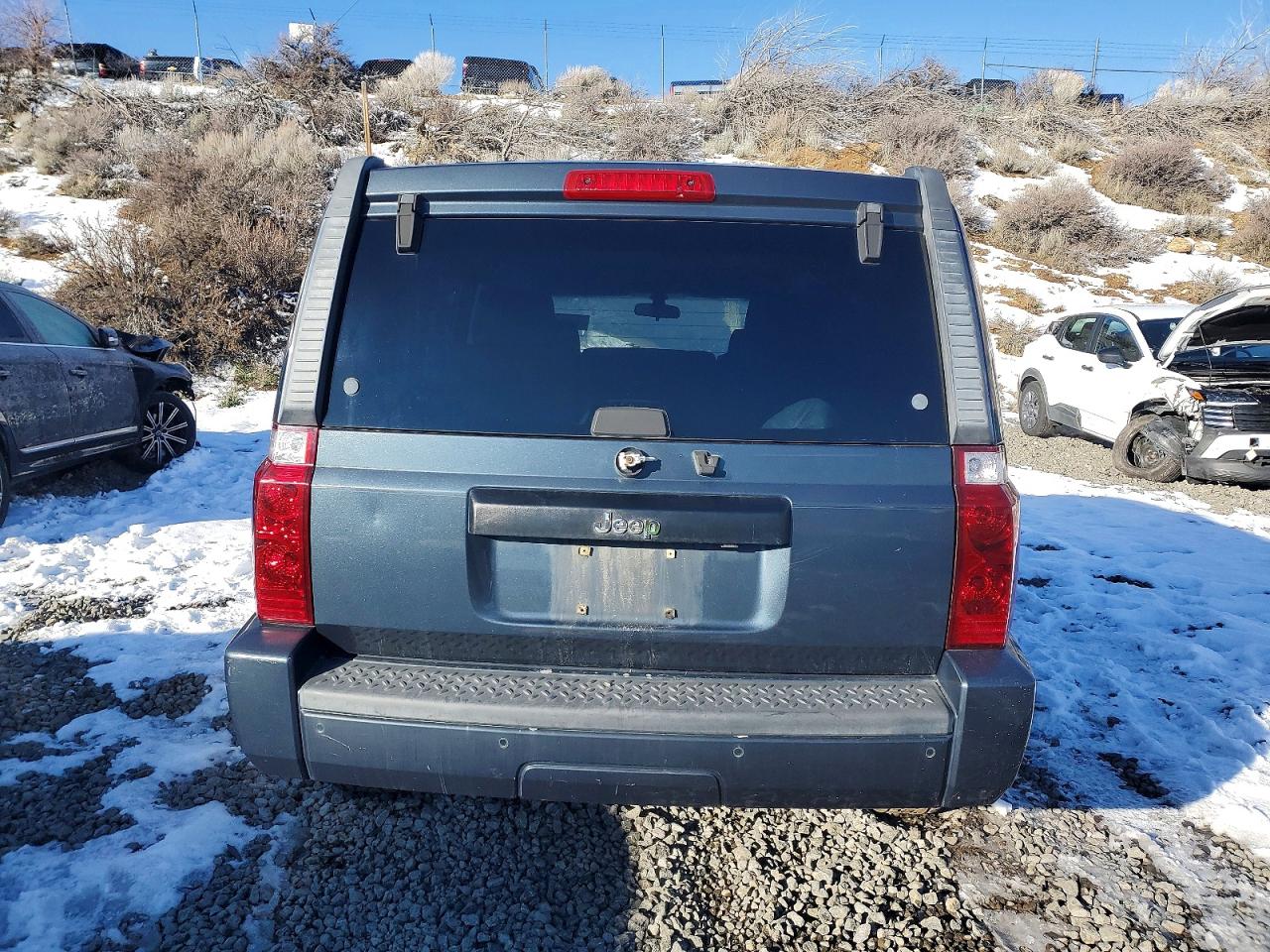 Jeep Commander Sport