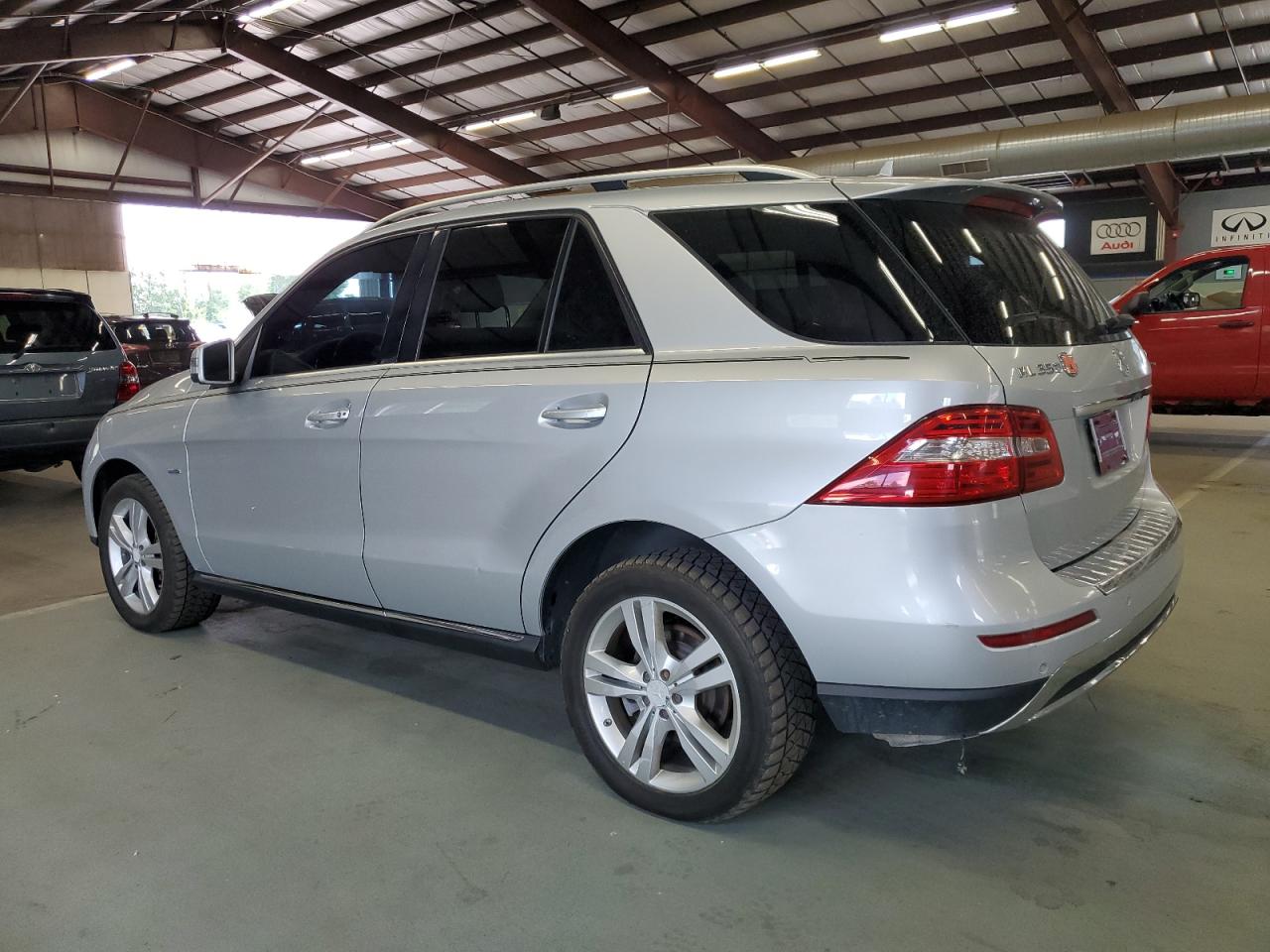 Mercedes-Benz M-Class 350 Bluetec