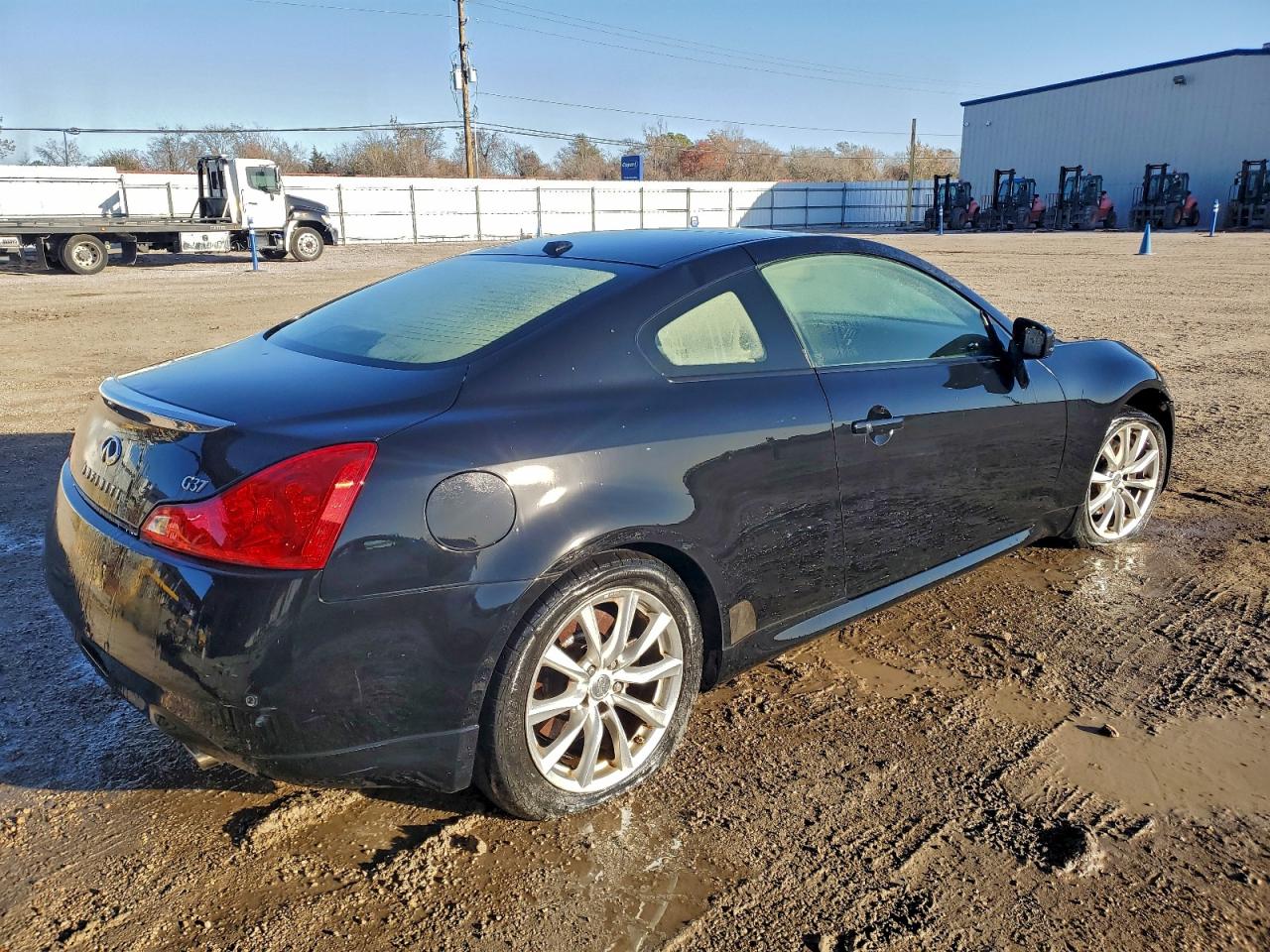 INFINITI G37 Journey