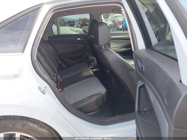 Volkswagen Jetta 1.5t Se