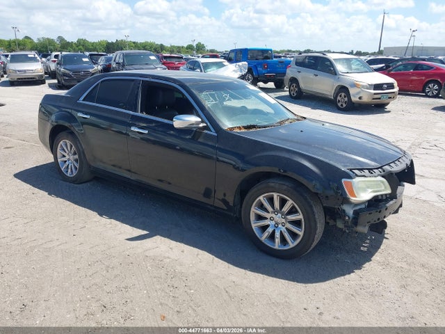 Salvage Chrysler 300 Image