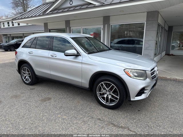 Salvage Mercedes-Benz GLC Image