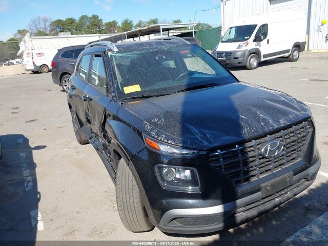 Salvage Hyundai VENUE Image