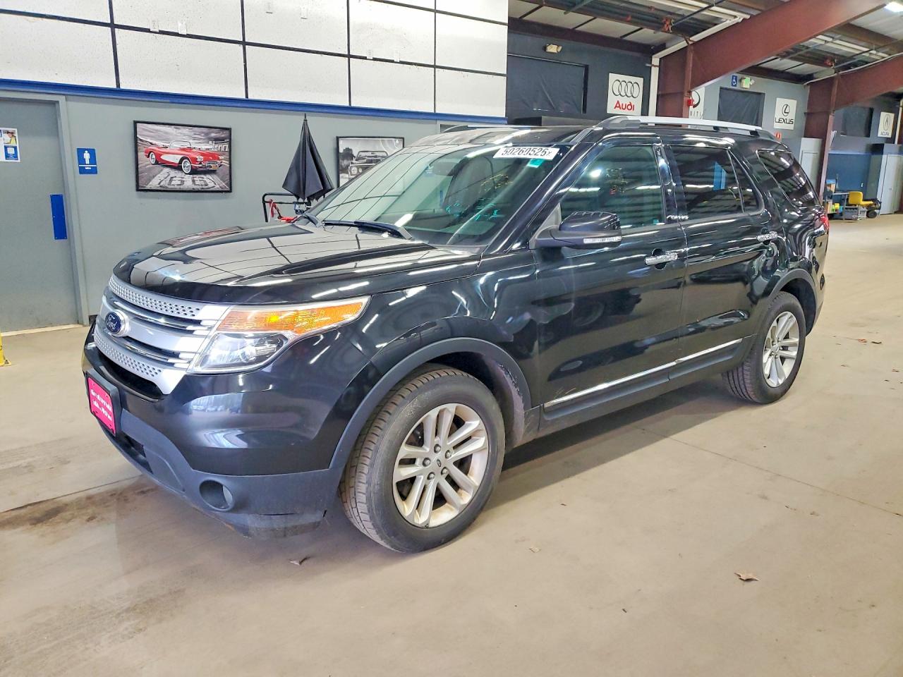Salvage Ford Explorer Image