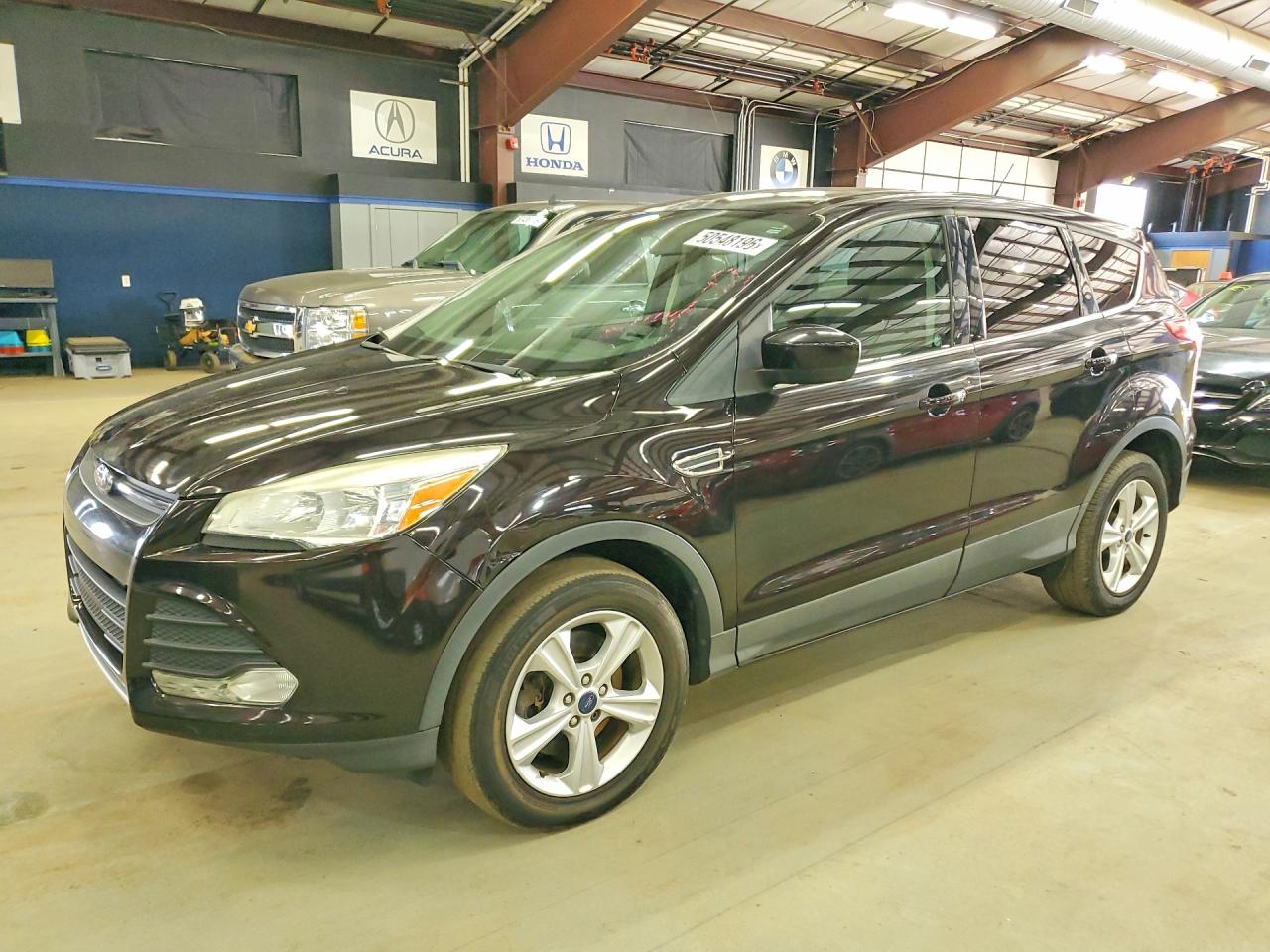 Salvage Ford Escape Image
