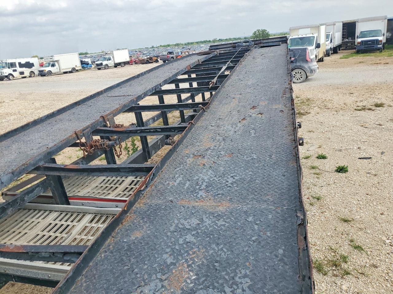 Kaufman Cartrailer
