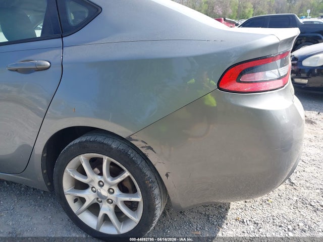Dodge Dart Sxt