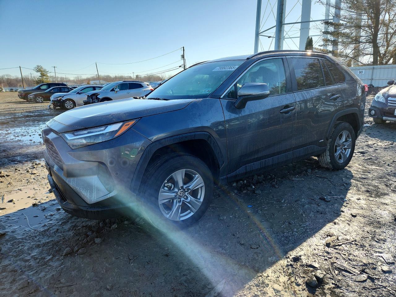 Salvage Toyota RAV4 Image