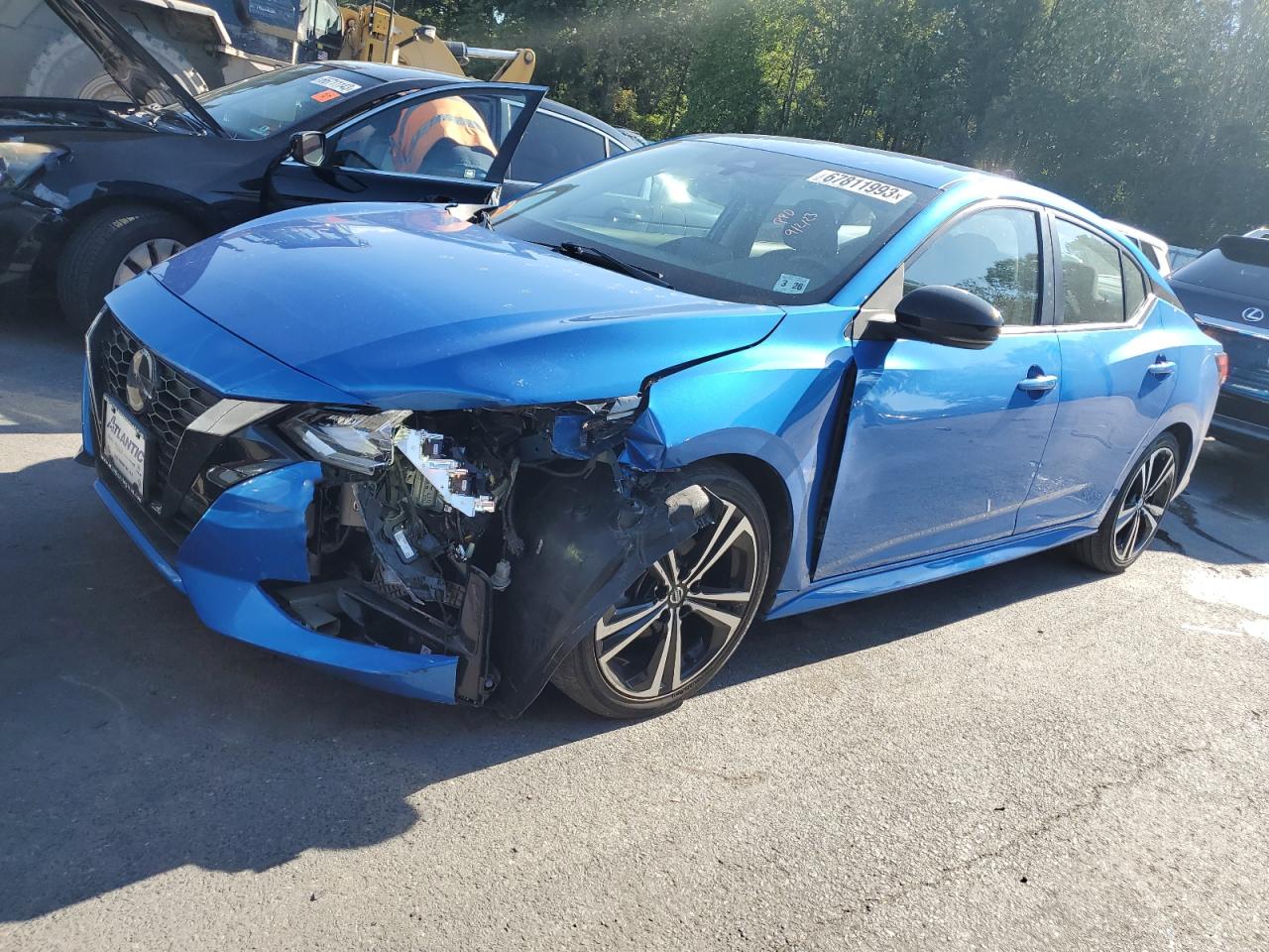 Salvage Nissan Sentra Image