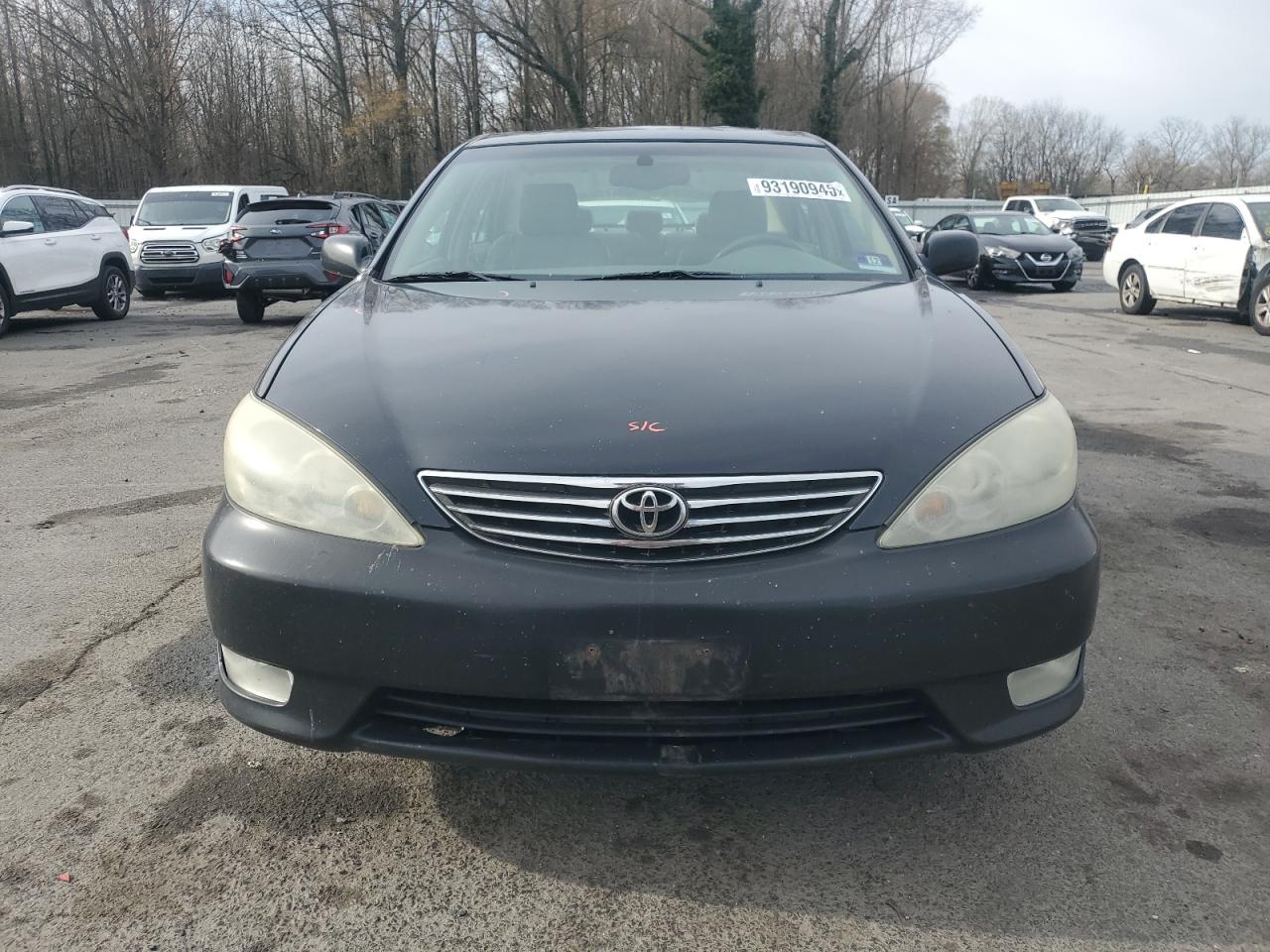 Toyota Camry Le