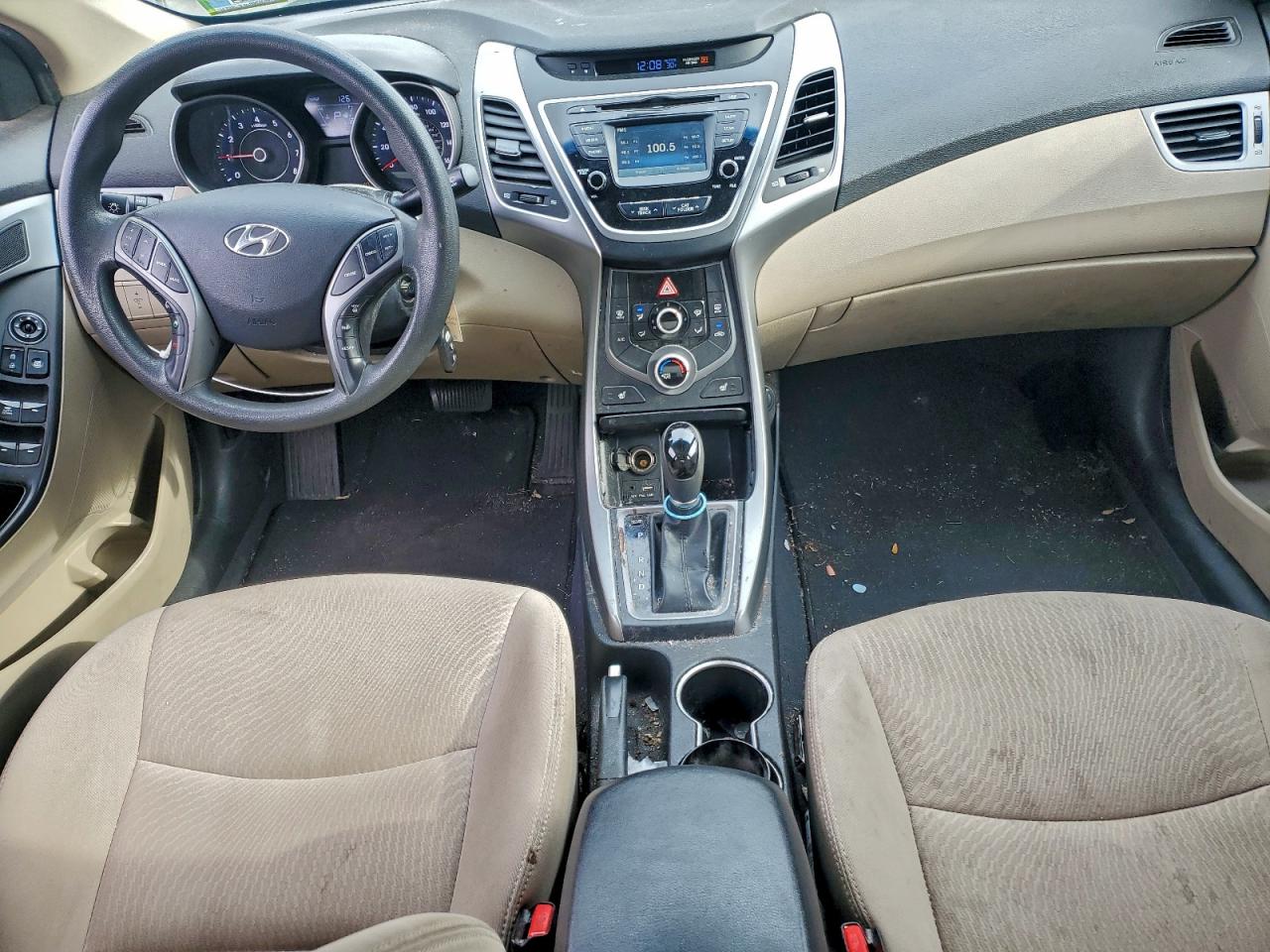 Hyundai ELANTRA Se