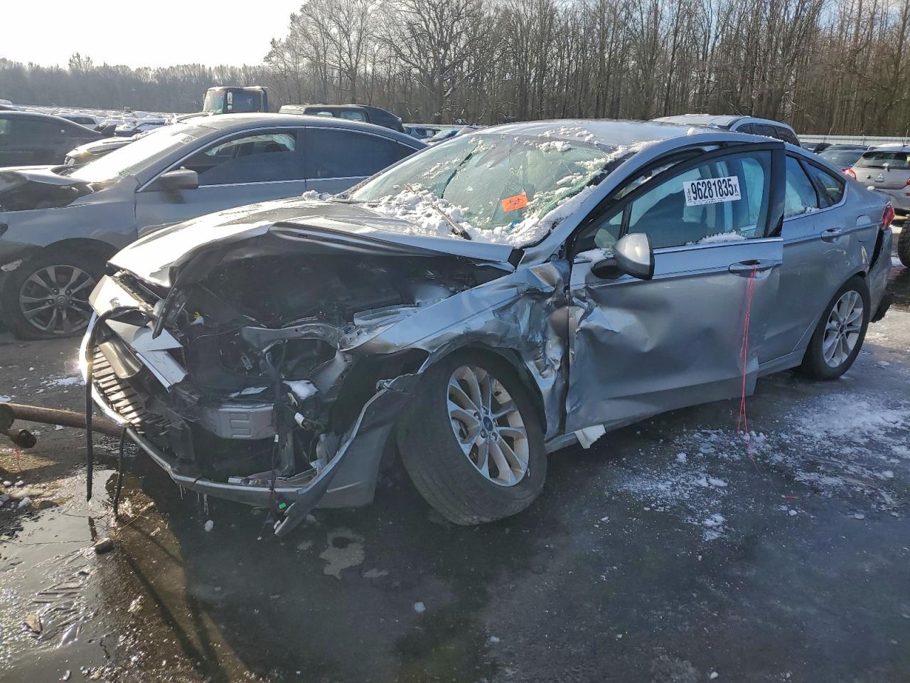 Salvage Ford Fusion Image