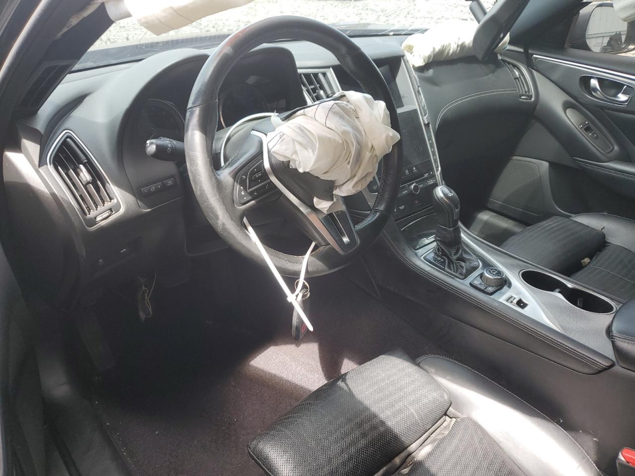 INFINITI Q50 Pure