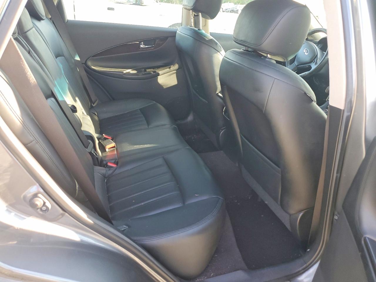INFINITI Qx Base