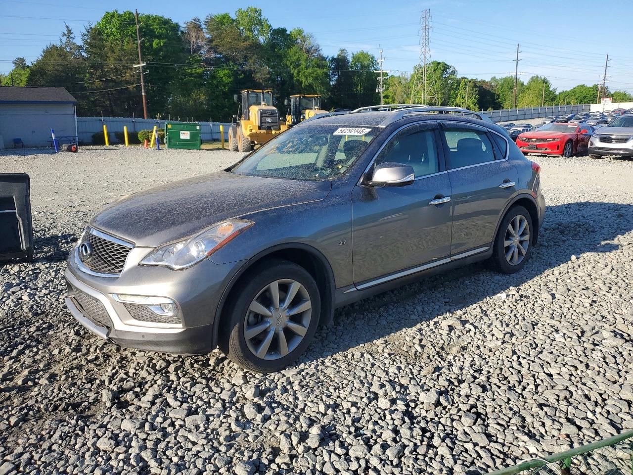 Salvage INFINITI Qx Image