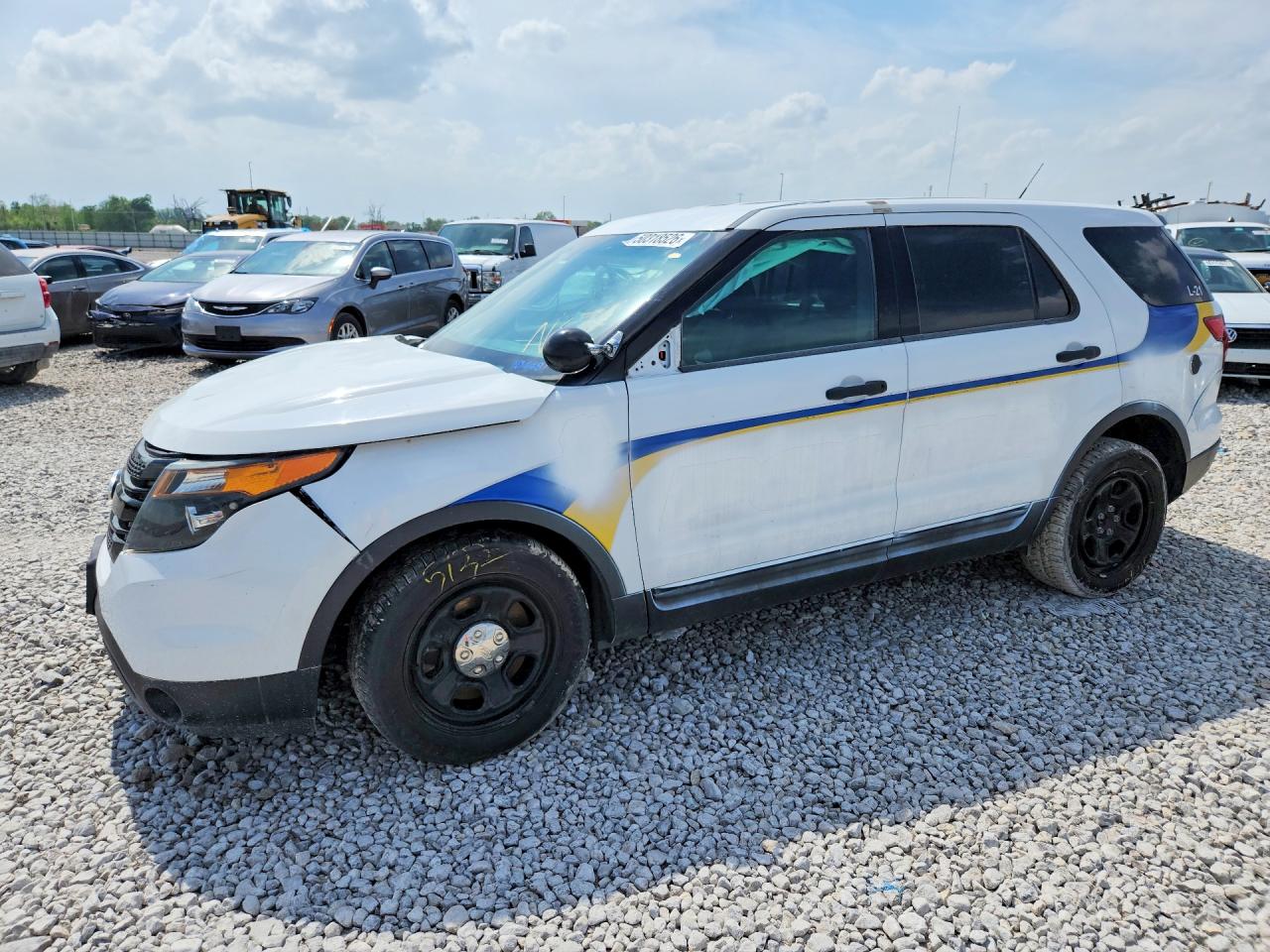 Salvage Ford Explorer Image