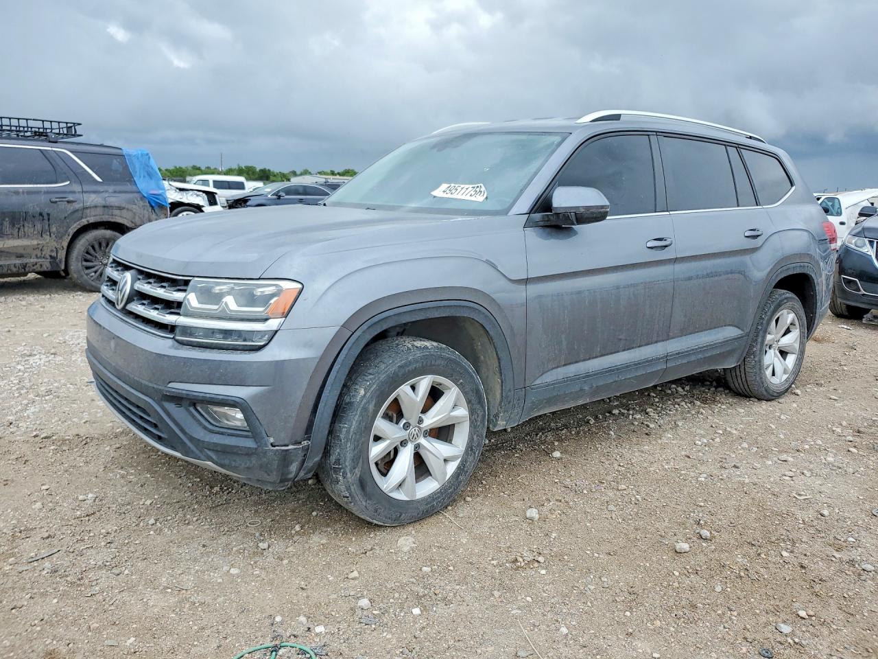 Salvage Volkswagen Atlas Image