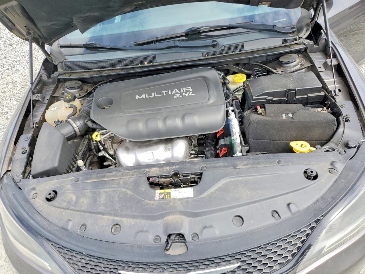 Chrysler 200