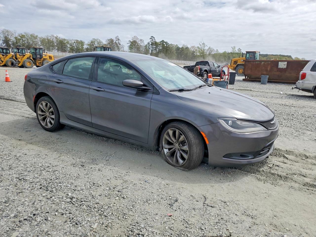 Chrysler 200