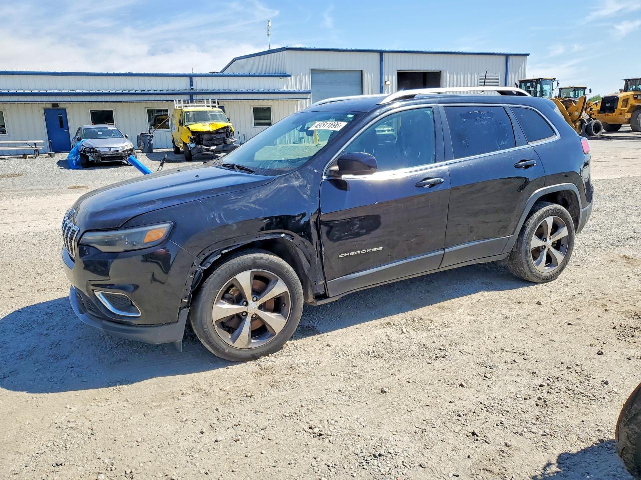 Salvage Jeep Cherokee Image
