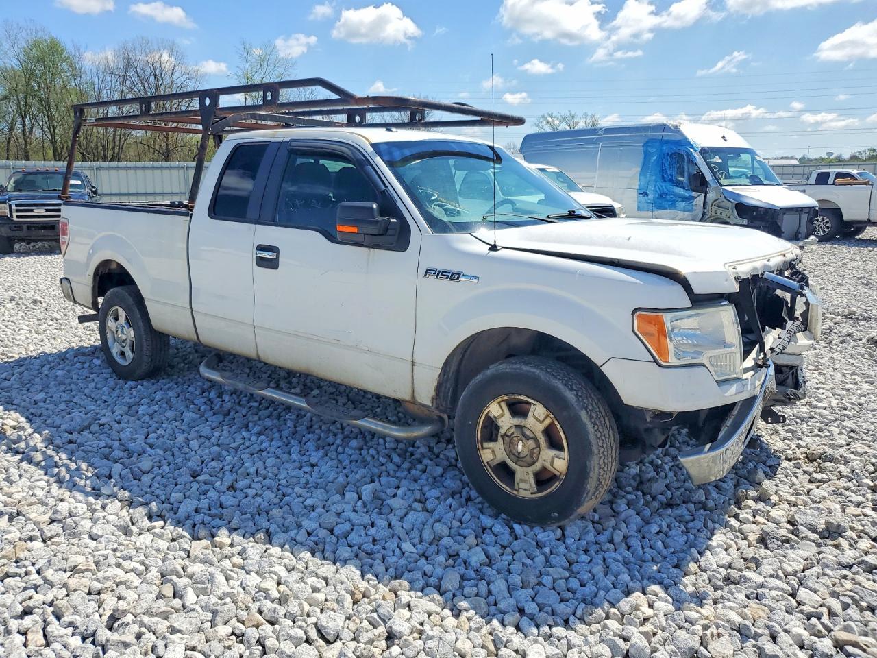 Ford F-150 Super Cab