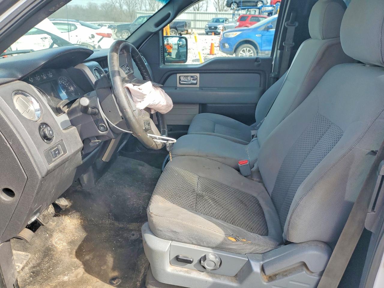Ford F-150 Super Cab