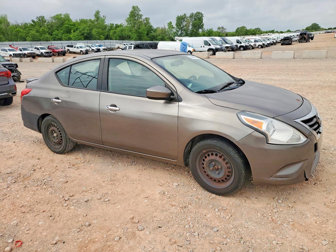 Nissan Versa 1.6 Sv