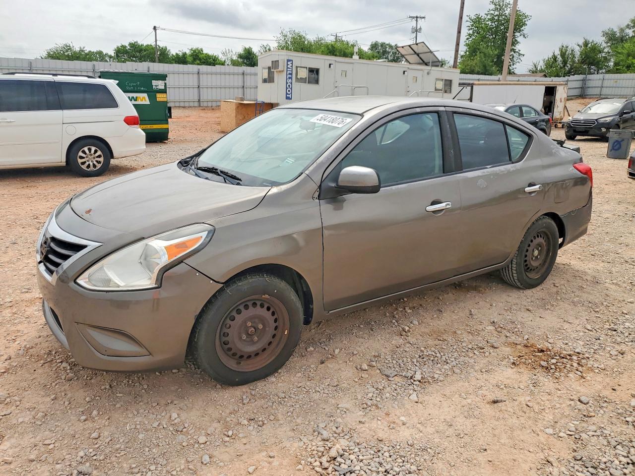Salvage Nissan Versa Image