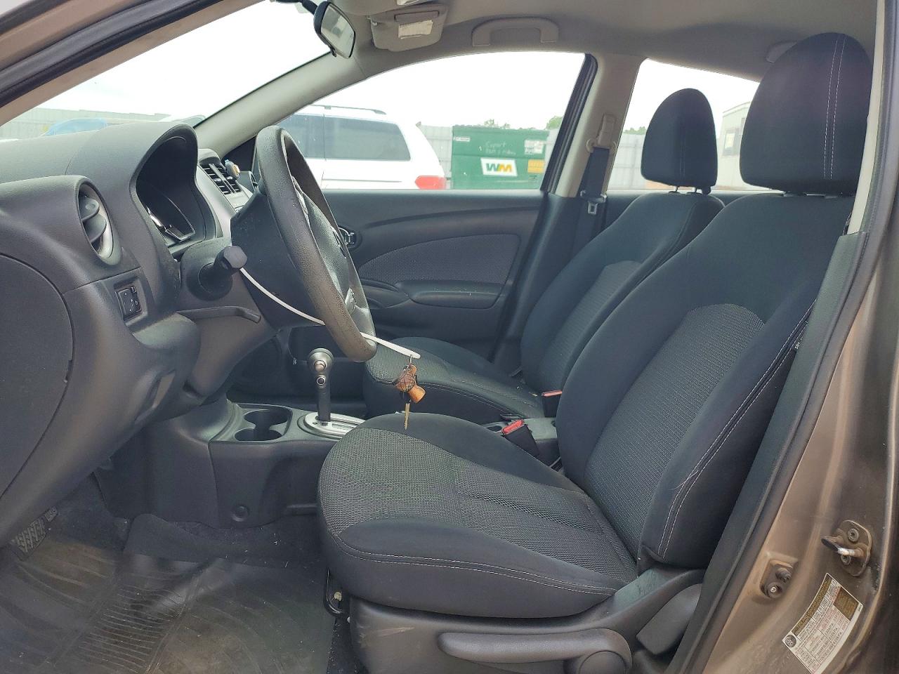 Nissan Versa 1.6 Sv