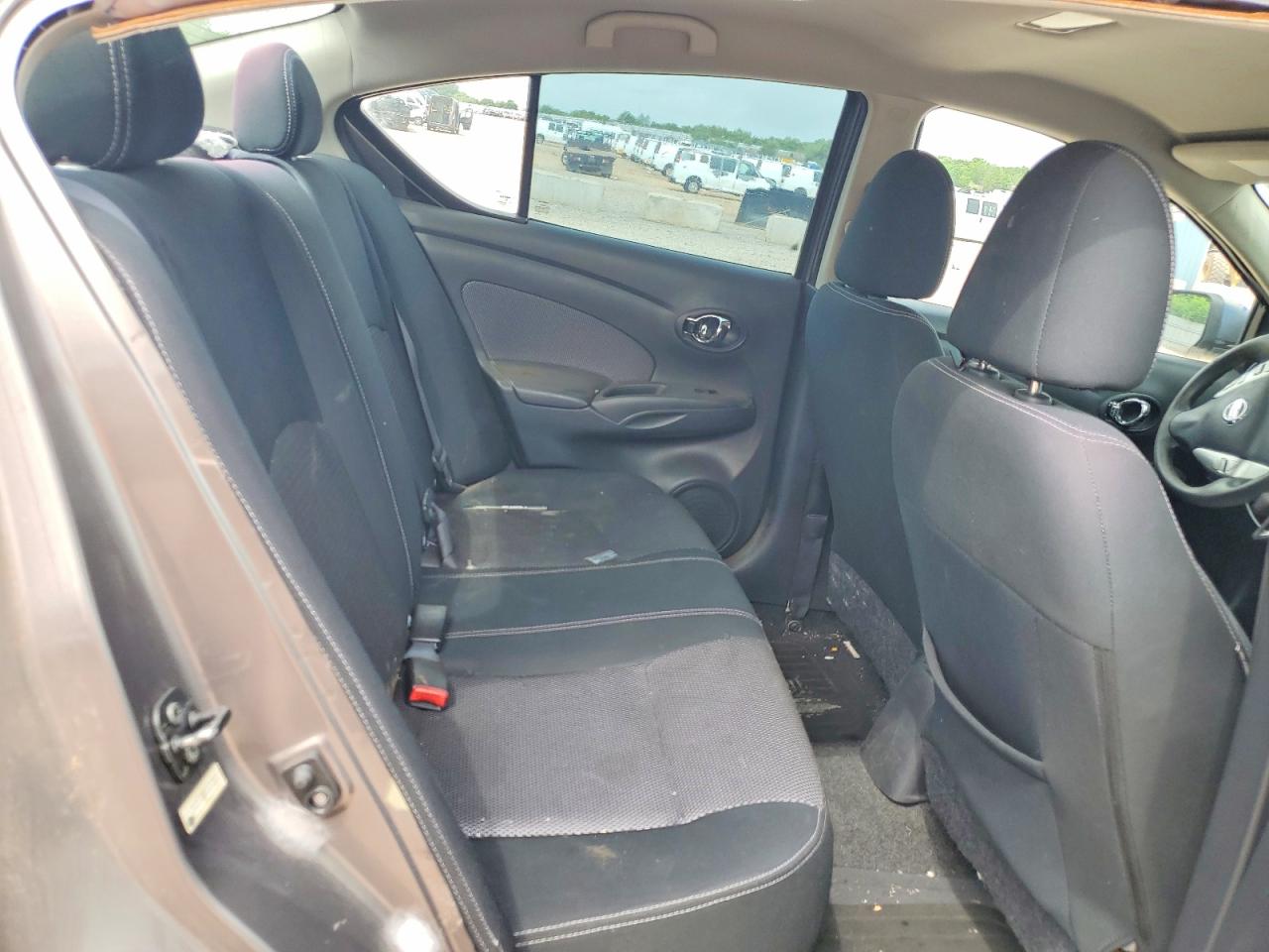 Nissan Versa 1.6 Sv