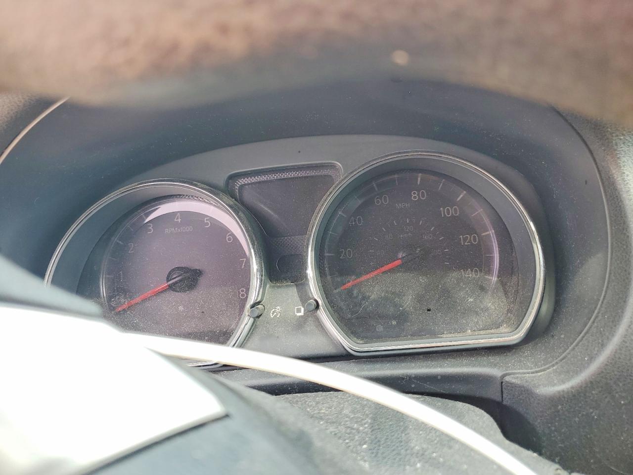 Nissan Versa 1.6 Sv