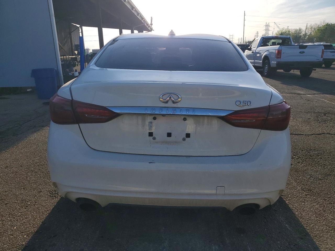 INFINITI Q50 Pure