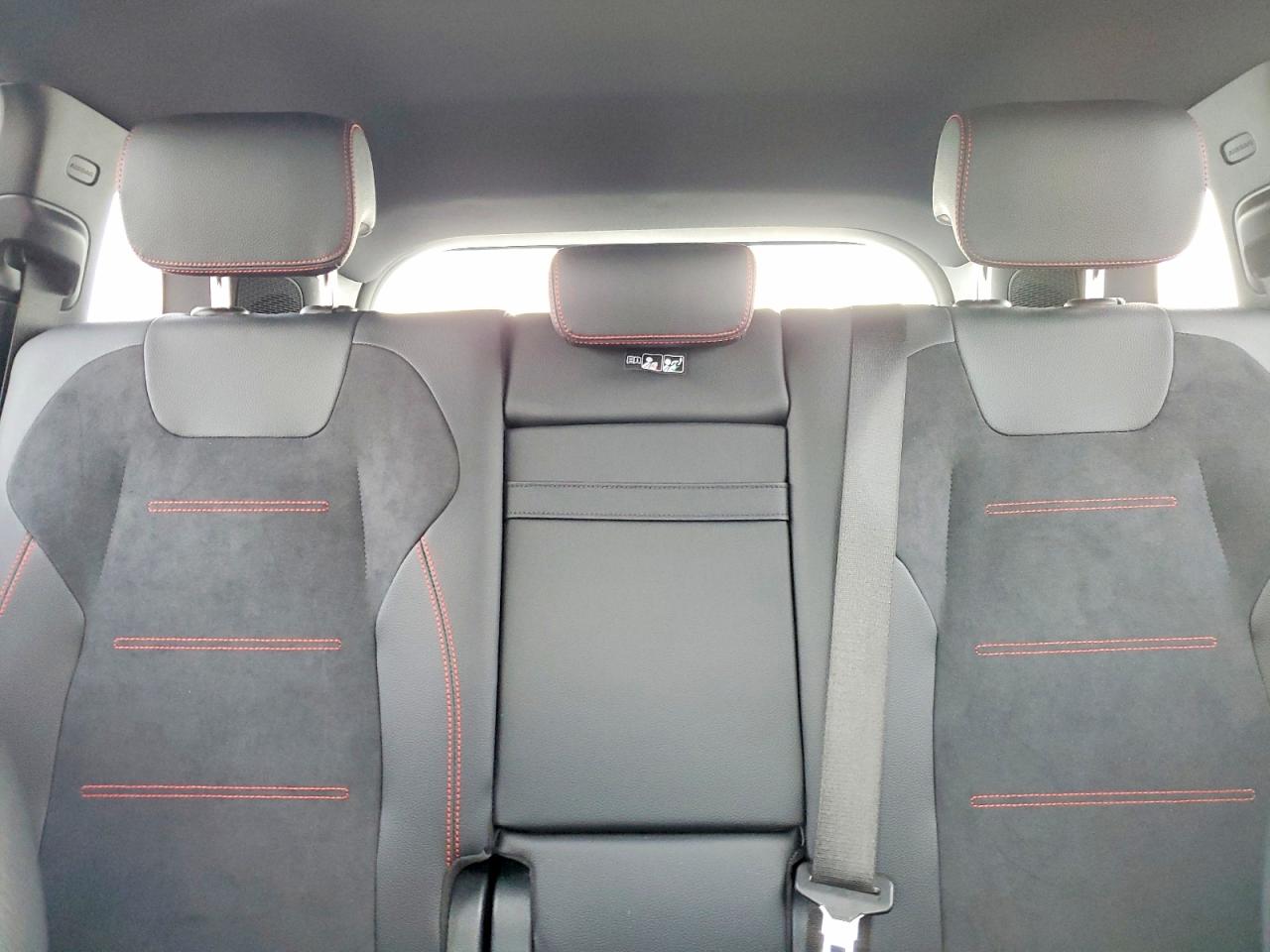Mercedes-Benz EQB 250+