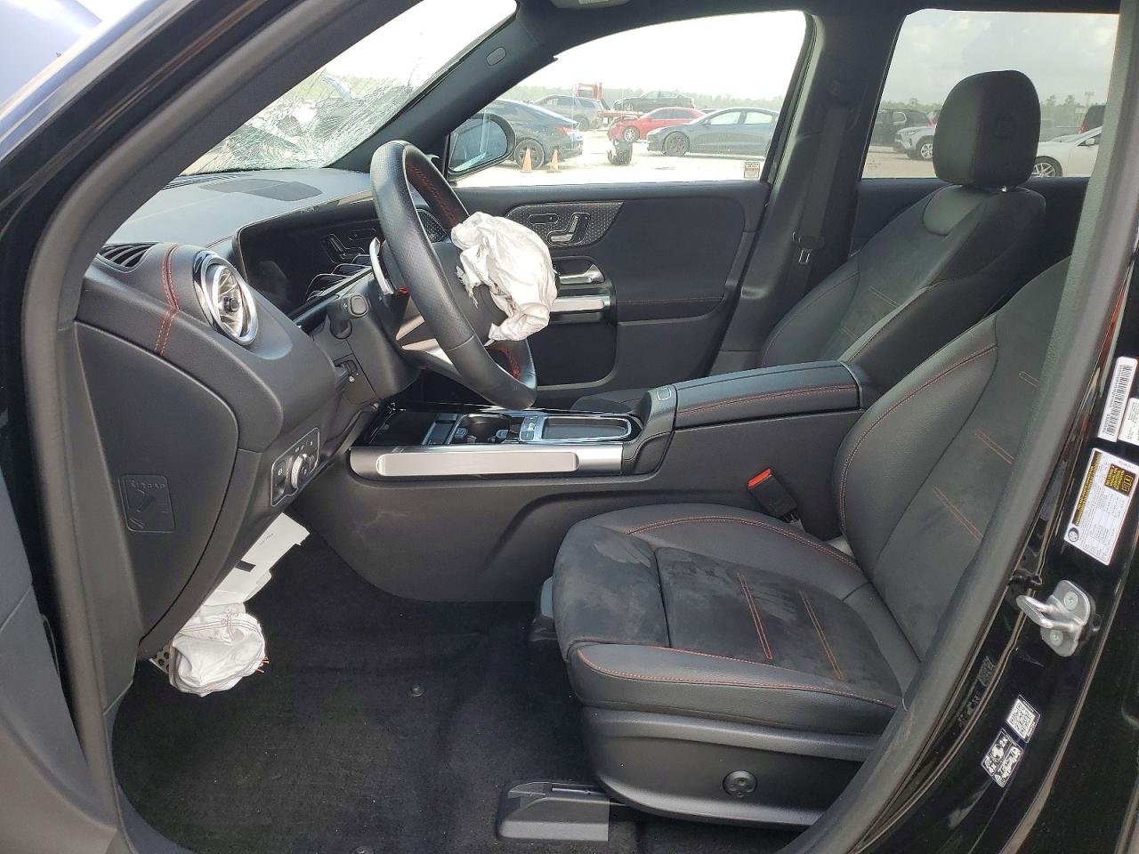Mercedes-Benz EQB 250+