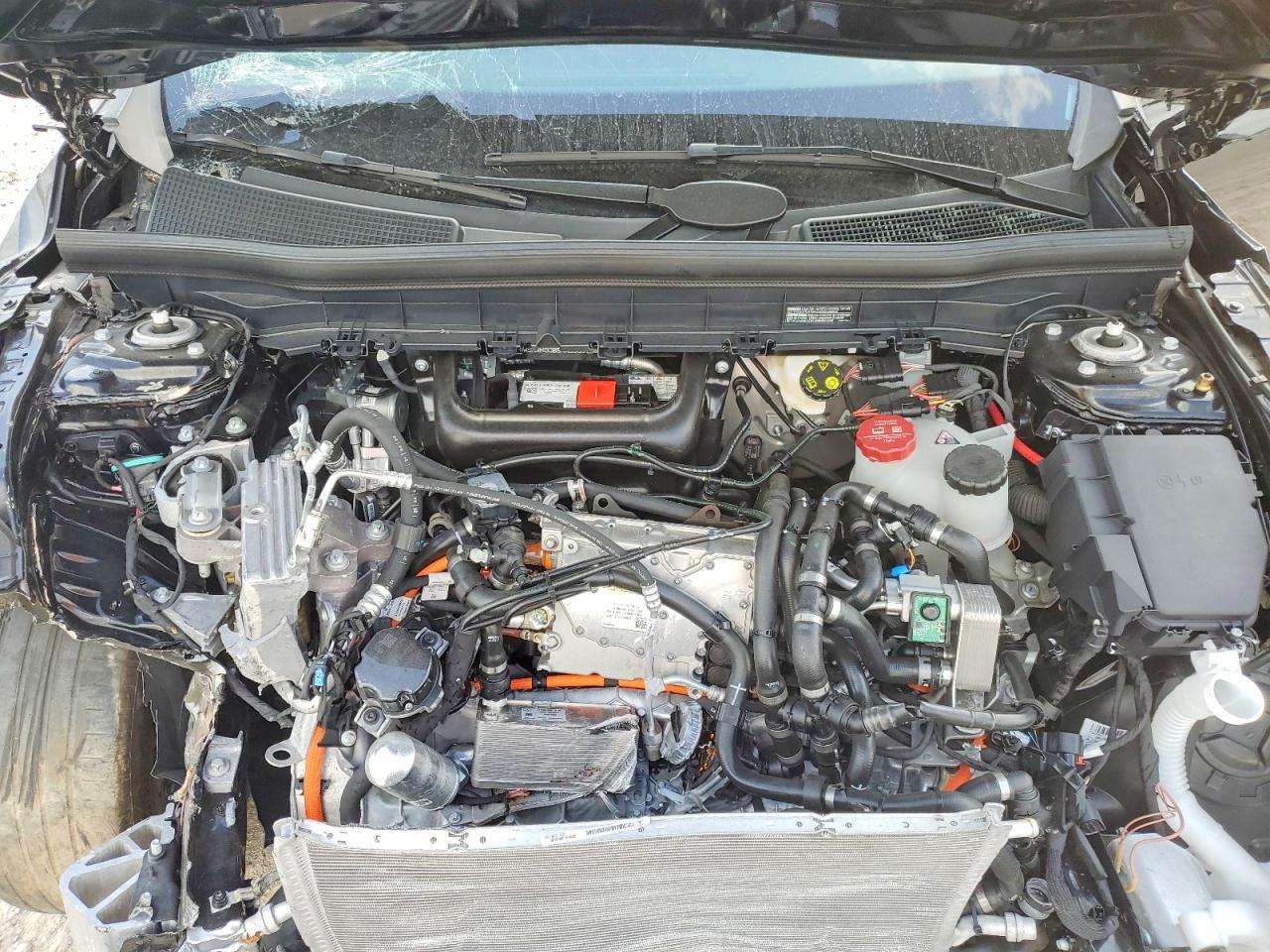 Mercedes-Benz EQB 250+