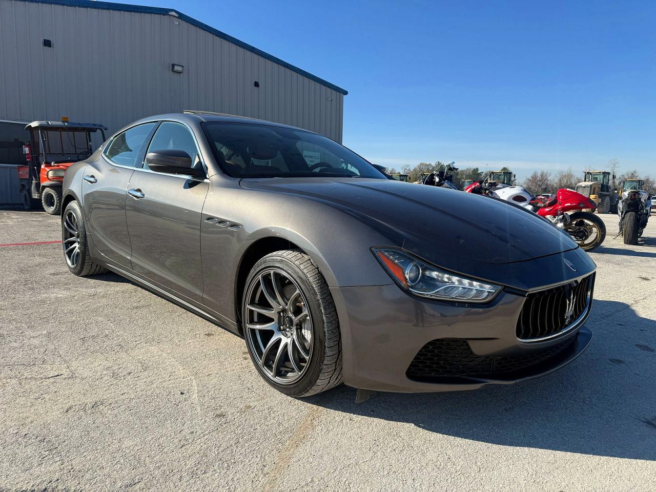 Salvage Maserati Ghibli Image