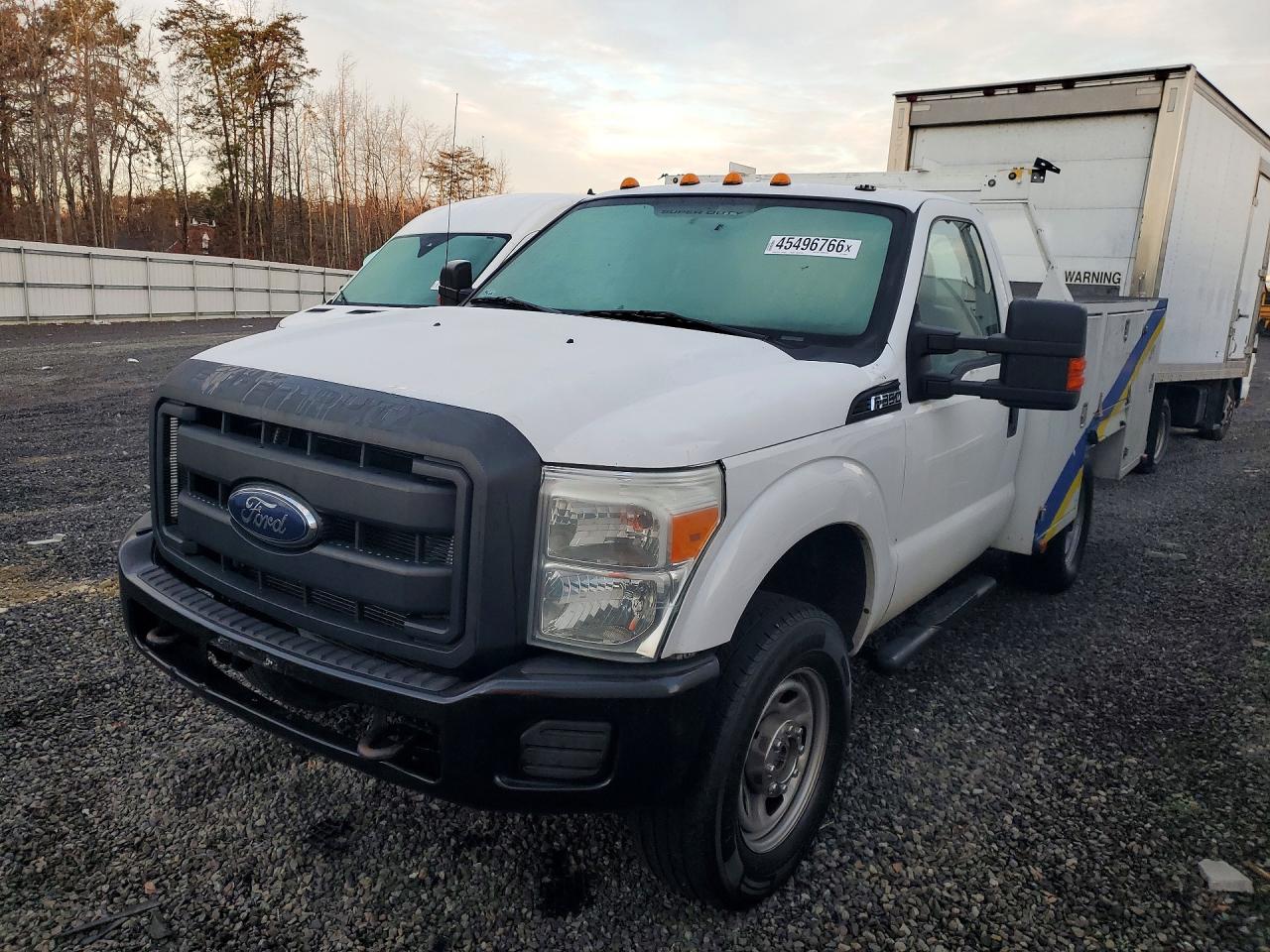 Salvage Ford F-350 Image