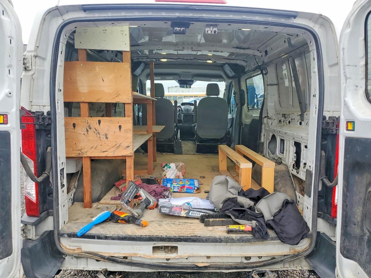 Ford Transit T-150