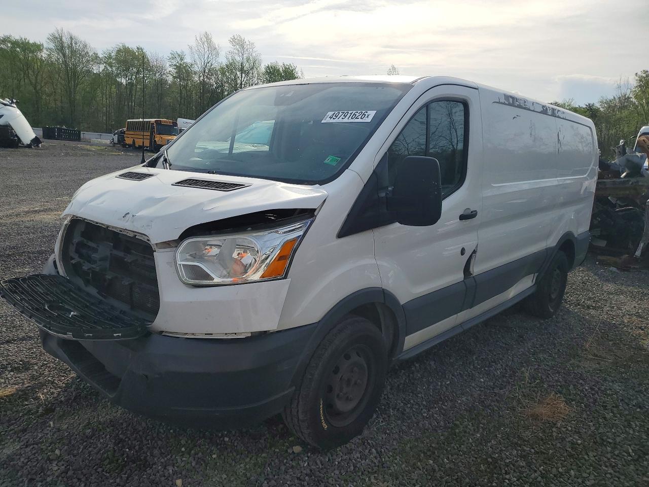 Salvage Ford Transit Image