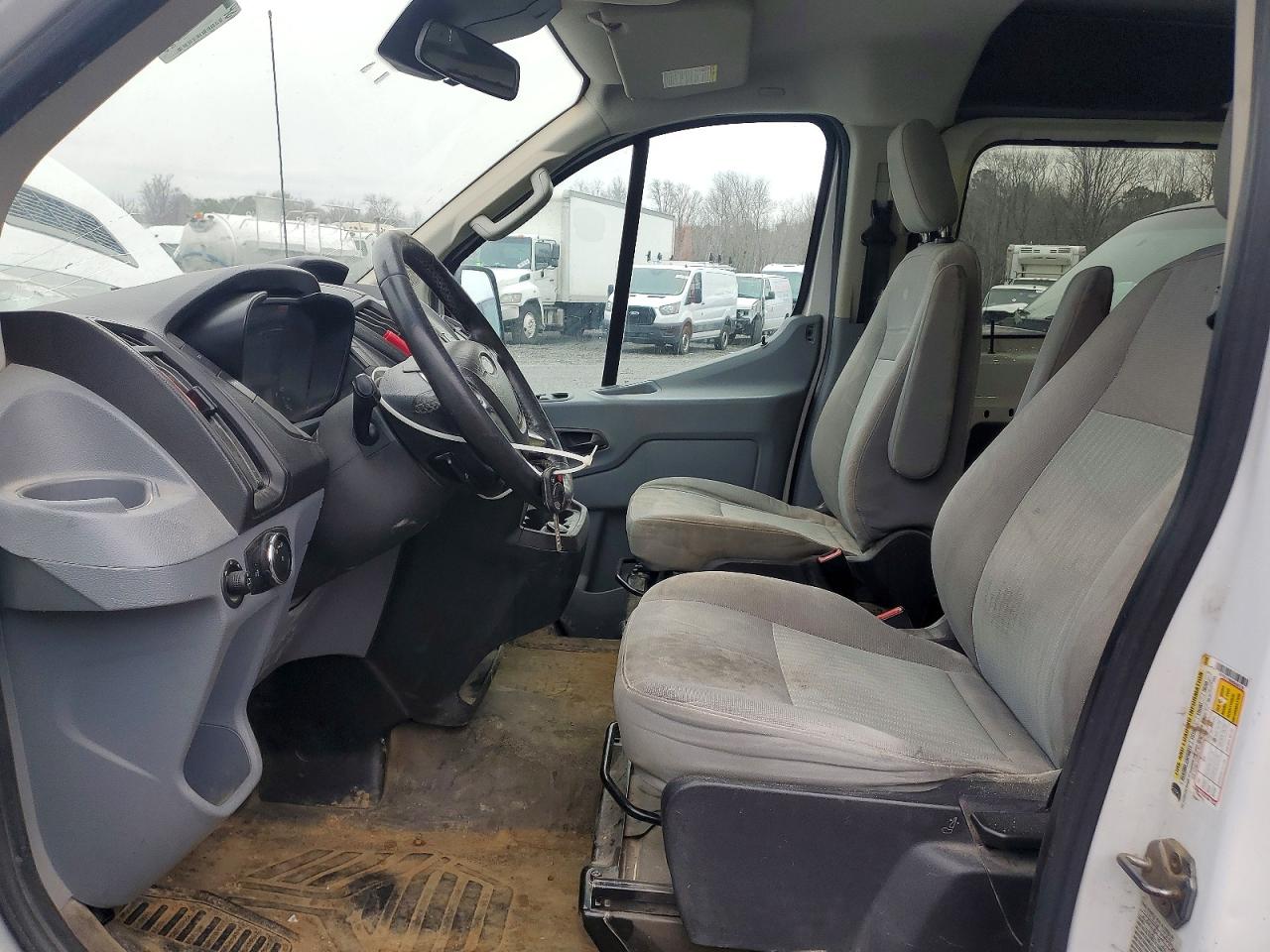 Ford Transit T-150