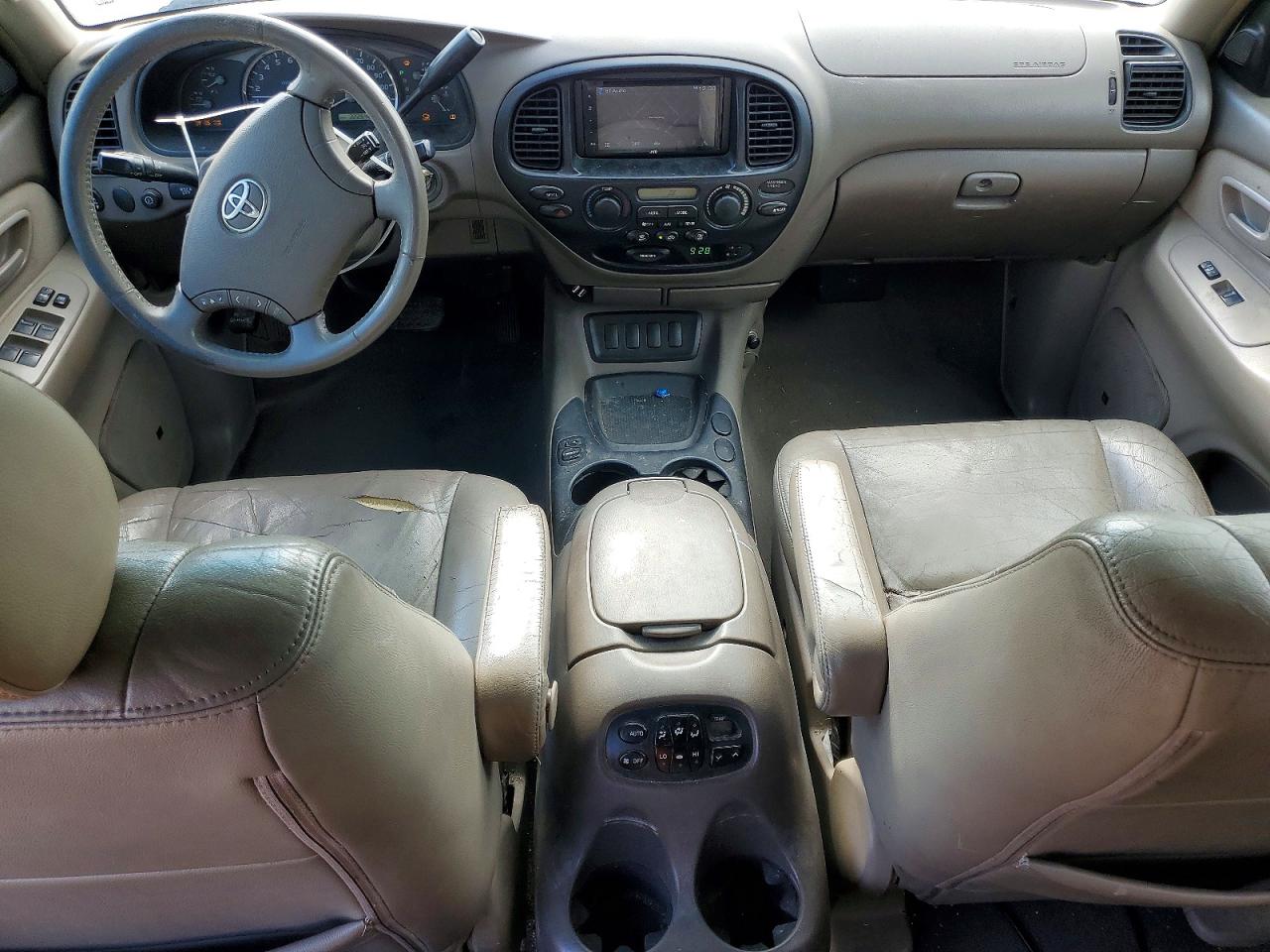 Toyota Sequoia Sr5