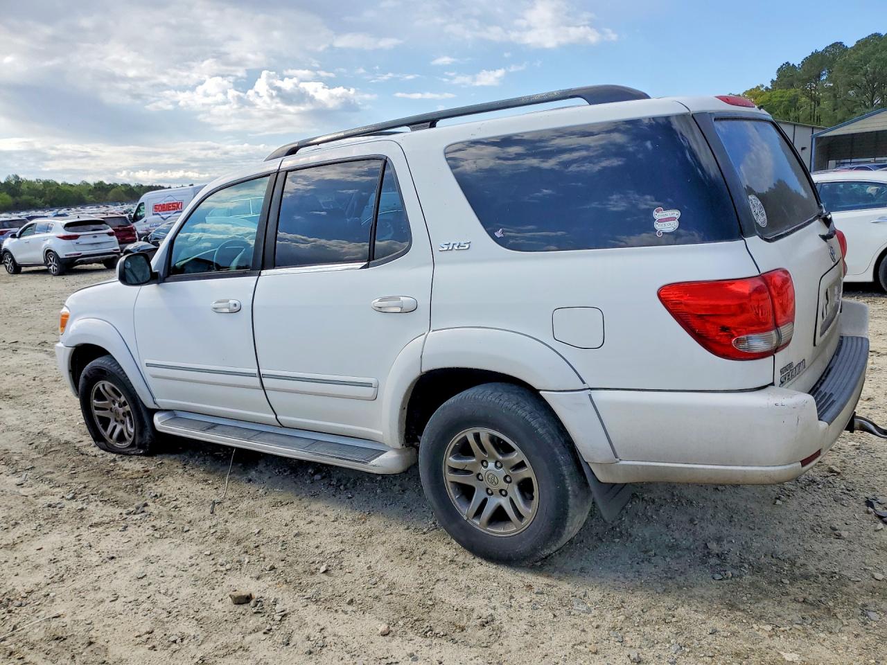 Toyota Sequoia Sr5