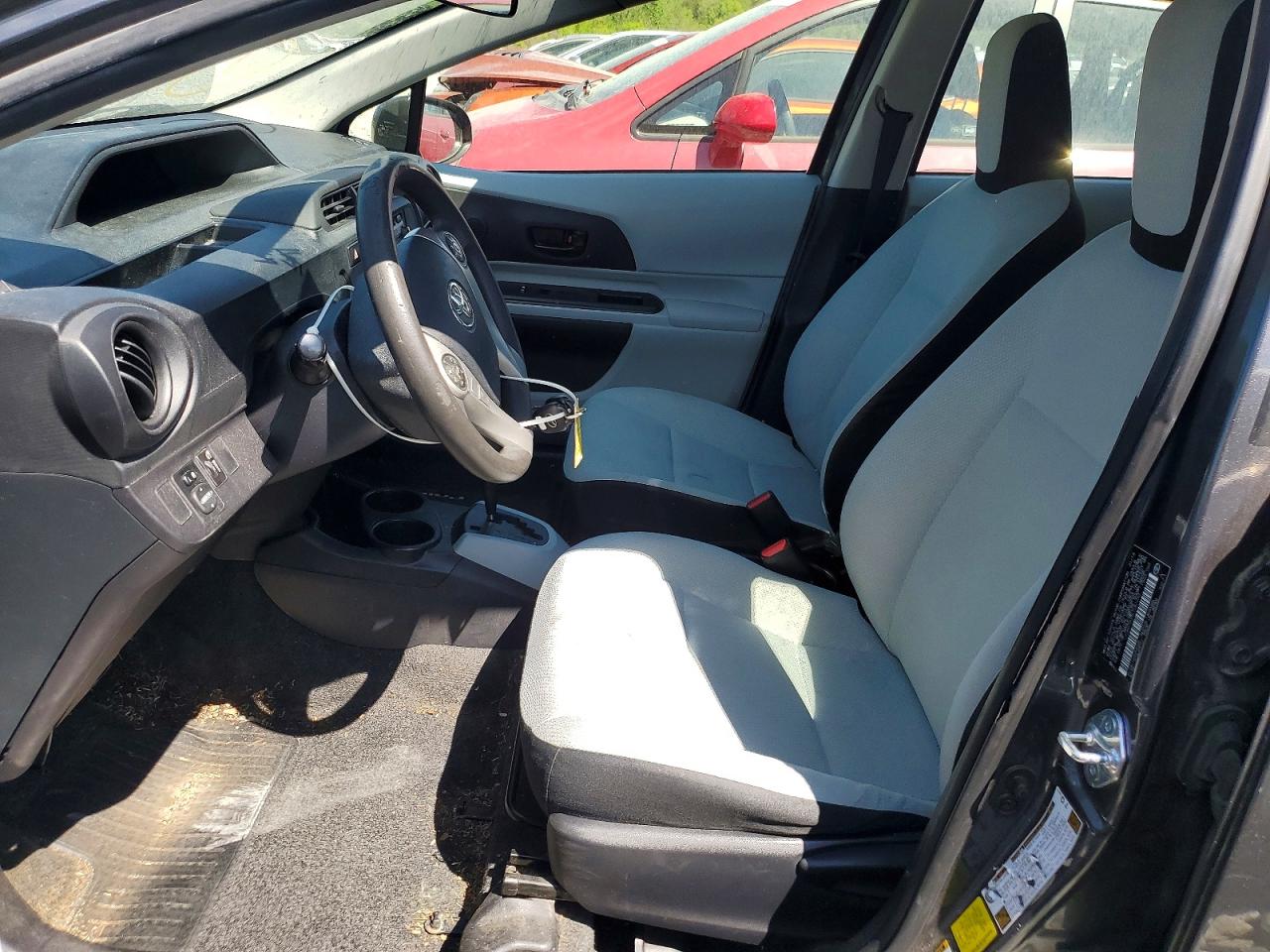 Toyota Prius c One